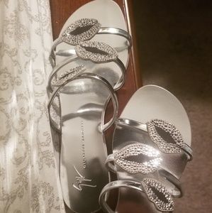 Giuseppe Zanotti Lip slides